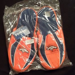 Denver Broncos slippers